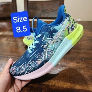 Asics Woman's Noosa TRI Running Shoes size 8.5